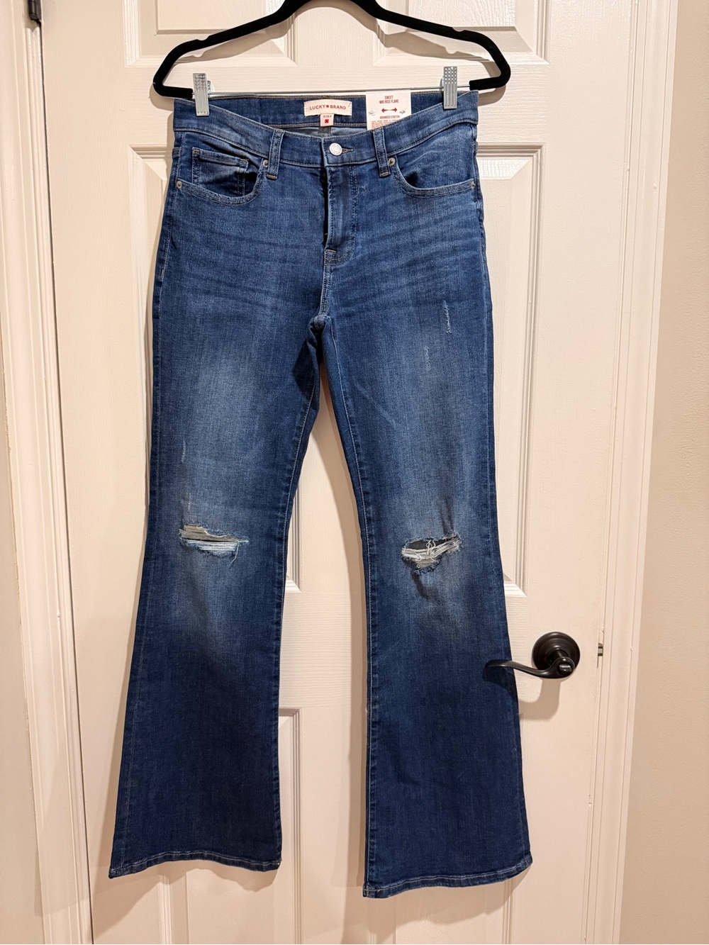 Lucky Brand Sweet Mid Rise Flare Jeans Size 8/29 NWT Distressed Stretch Denim